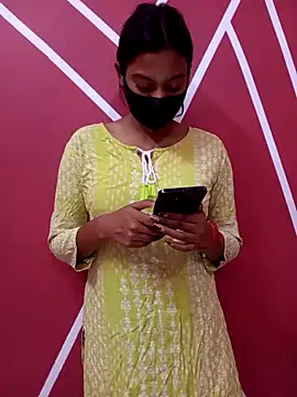 Snapshot of Students12th chatting on April 15, 2026, 4:44 pm Students12th online show from April 15, 2026, 4:44 pm