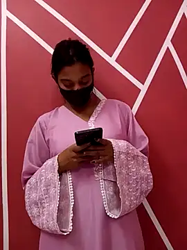 Snapshot of Students12th chatting on April 12, 2026, 4:21 pm Students12th online show from April 12, 2026, 4:21 pm