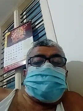 Snapshot of mature55 chatting on April 20, 2026, 1:03 pm mature55 online show from April 20, 2026, 1:03 pm