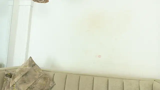 Snapshot of alix_rada chatting on April 14, 2026, 7:30 pm alix rada online show from April 14, 2026, 7:30 pm