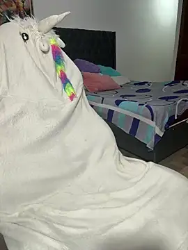 Snapshot of _Ella_7 chatting on March 27, 2026, 2:20 am Ella 7 online show from March 27, 2026, 2:20 am