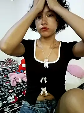 Snapshot of Yi_Uzi chatting on June 29, 2026, 6:29 pm Yi Uzi online show from June 29, 2026, 6:29 pm