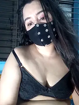 Choco Maw online show from April 3, 2026, 7:20 pm