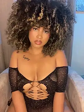 Kendra curly online show from June 6, 2026, 3:45 am