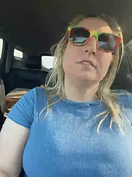 sweetkacibaby online show from May 12, 2026, 1:28 pm