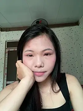 Snapshot of Mi-Lani chatting on March 27, 2026, 1:47 am Mi-Lani online show from March 27, 2026, 1:47 am