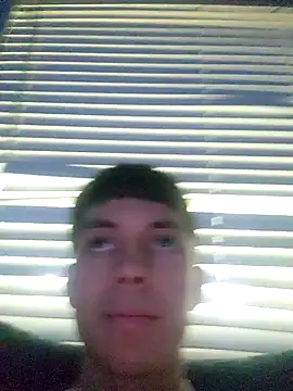 Snapshot of 503splurge chatting on April 4, 2026, 12:28 am 503splurge online show from April 4, 2026, 12:28 am