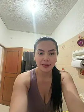 Cami olarte online show from July 12, 2026, 8:20 pm