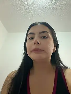 Cami olarte online show from July 13, 2026, 11:04 pm