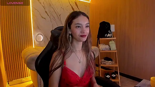 Snapshot of Paulin_roses_tf chatting on May 25, 2026, 1:21 pm Paulin roses tf online show from May 25, 2026, 1:21 pm