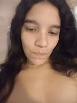 Morena  Florr online show from May 16, 2026, 12:26 pm