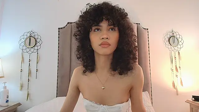 Julietta    online show from June 23, 2026, 2:15 pm