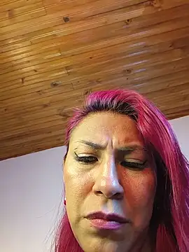 tatianabelli online show from June 17, 2026, 12:32 am