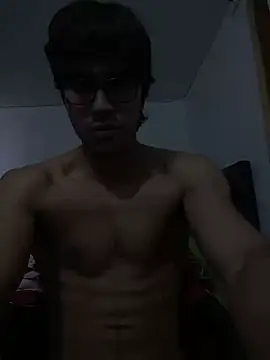 juandoxm4 online show from April 3, 2026, 7:53 pm