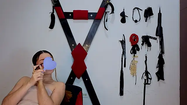 Hana and Zeta2026 online show from June 2, 2026, 12:38 pm