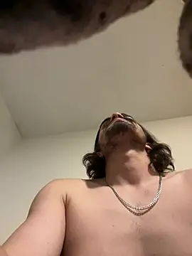 Diaz1995o online show from April 6, 2026, 8:54 pm