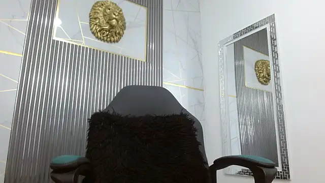 Snapshot of Kitsune_44 chatting on May 23, 2026, 7:13 pm Kitsune 44 online show from May 23, 2026, 7:13 pm