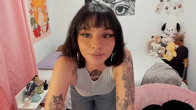 bunny pao online show from April 14, 2026, 3:22 am