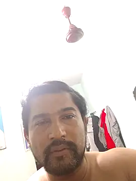 Snapshot of varun2184 chatting on April 4, 2026, 6:03 pm varun2184 online show from April 4, 2026, 6:03 pm