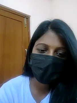 Snapshot of Tamil_Hot_Thara chatting on April 7, 2026, 6:15 am Tamil Hot Thara online show from April 7, 2026, 6:15 am