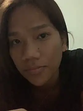 iloveyou divine22 online show from May 18, 2026, 8:35 pm