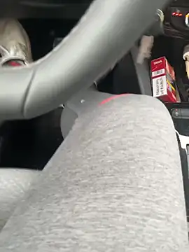 Neo60682 online show from March 28, 2026, 8:15 am