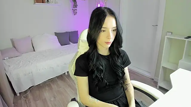 Snapshot of AnnaOddy chatting on March 28, 2026, 8:15 am AnnaOddy online show from March 28, 2026, 8:15 am