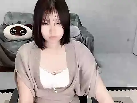 YangYang--baby online show from April 13, 2026, 8:40 am