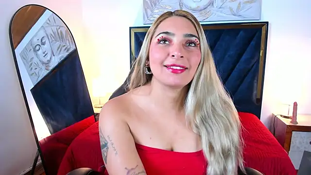 Snapshot of Catalina_Osorio chatting on July 16, 2026, 11:40 am Catalina Osorio online show from July 16, 2026, 11:40 am