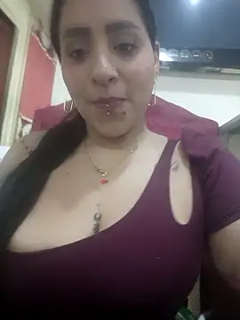 val eria online show from April 4, 2026, 3:35 am