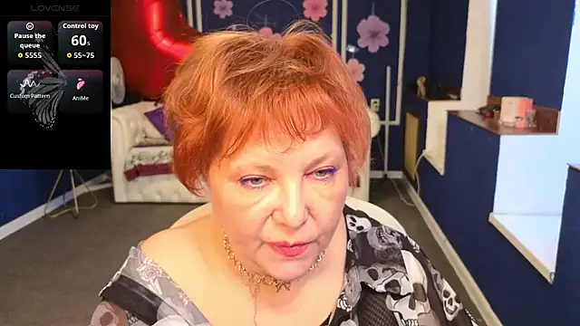 Kira Kingslee online show from May 4, 2026, 11:13 am