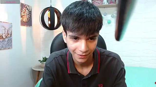maxim rod online show from June 30, 2026, 7:03 pm