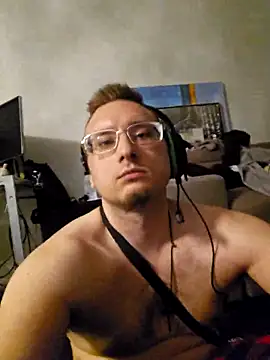 DrakohThree06 online show from March 28, 2026, 2:23 am