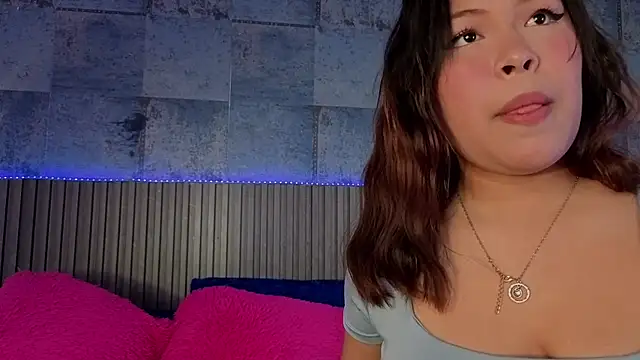 KerlenTeen online show from March 31, 2026, 3:08 am