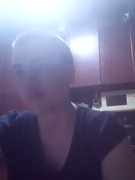 AlyssaAnq online show from April 17, 2026, 6:00 pm