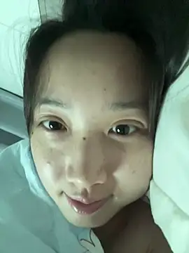Alice-babyone online show from July 27, 2026, 1:01 am