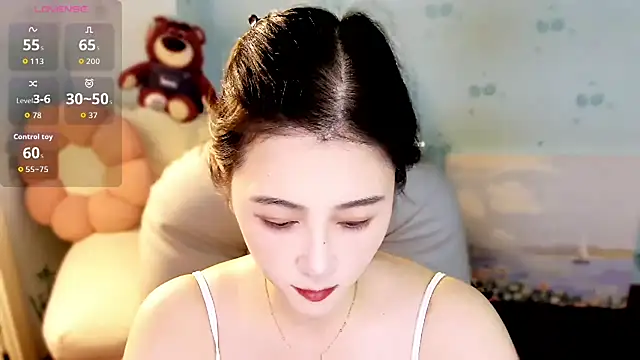 Snapshot of summer_uu chatting on July 11, 2026, 5:02 pm summer uu online show from July 11, 2026, 5:02 pm