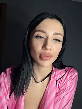 Snapshot of LunaSoft___ chatting on March 29, 2026, 4:52 pm LunaSoft online show from March 29, 2026, 4:52 pm