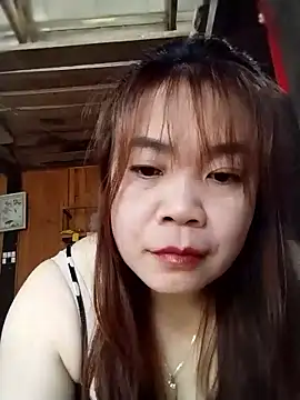 Snapshot of Bely-milk chatting on March 29, 2026, 6:04 am Bely-milk online show from March 29, 2026, 6:04 am