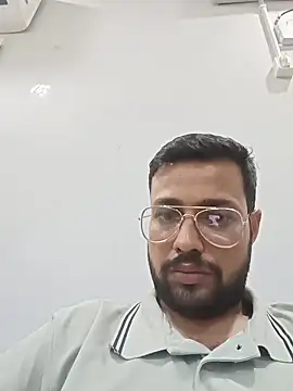 Snapshot of herochoclateboy chatting on May 20, 2026, 4:53 am herochoclateboy online show from May 20, 2026, 4:53 am