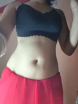 Curvy Sanaya online show from June 4, 2026, 7:40 pm