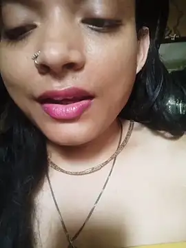 SweetTsAngel online show from May 21, 2026, 8:34 am