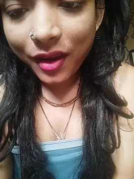 SweetTsAngel online show from May 7, 2026, 3:00 am