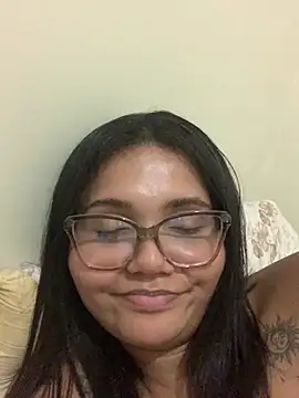 viviboraaaa online show from May 2, 2026, 12:49 am