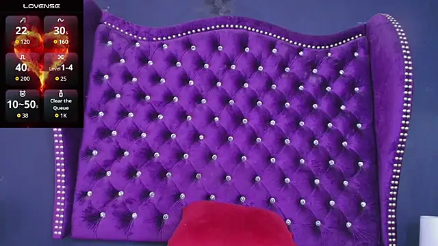 MistressNyx  online show from April 23, 2026, 1:35 pm