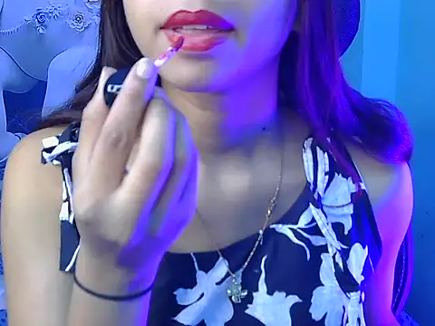 Snapshot of soniya-verma chatting on April 15, 2026, 4:40 am soniya-verma online show from April 15, 2026, 4:40 am
