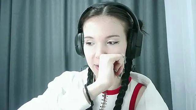 Snapshot of RubyBooby chatting on April 24, 2026, 4:09 pm RubyBooby online show from April 24, 2026, 4:09 pm