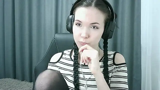 Snapshot of RubyBooby chatting on May 3, 2026, 4:10 pm RubyBooby online show from May 3, 2026, 4:10 pm