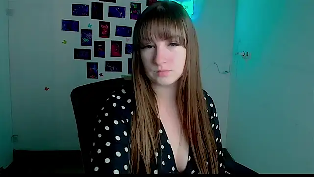 Tiffani Angel online show from May 6, 2026, 5:33 am