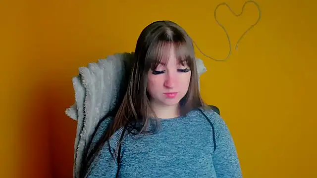 Tiffani Angel online show from May 15, 2026, 5:49 am